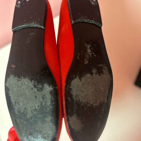 Delman red satin ballet flat perfect for holidays - Picture 5 of 5